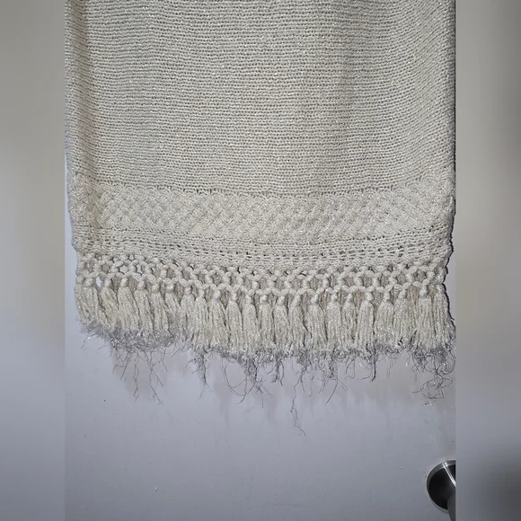 LILLY PULITZER LIMON Womens Small Metallic Gold Sleeveless Fringe Sweater - Picture 3 of 6